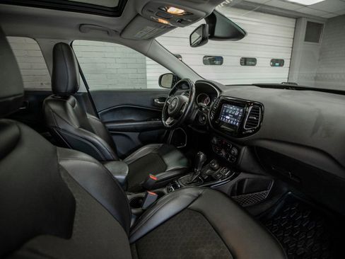 Used 2021 Jeep Compass Latitude w/ Sun and Sound Group image 16