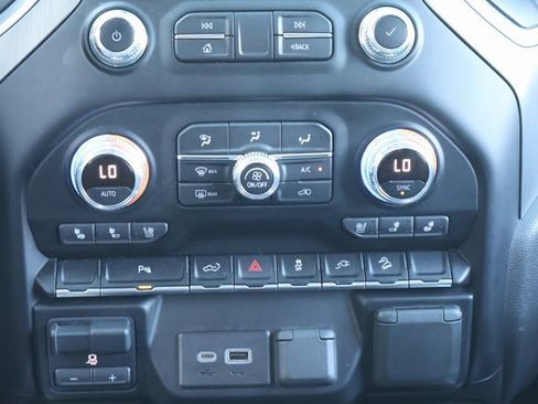 Certified 2021 GMC Sierra 1500 Denali image 17