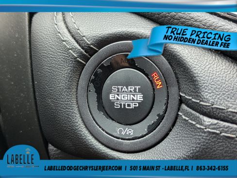 Used 2022 Dodge Durango GT RWD image 25