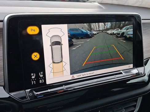 New 2026 Volkswagen Atlas SEL image 12