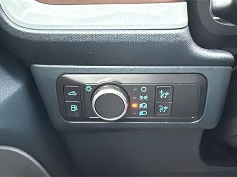 Certified 2022 Ford Maverick Lariat w/ Lariat Luxury Package image 15