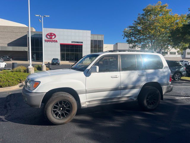 Used 2002 Toyota Land Cruiser AWD/4WD image 1