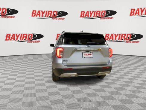 Used 2023 Ford Explorer XLT w/ Equipment Group 202A RWD image 8
