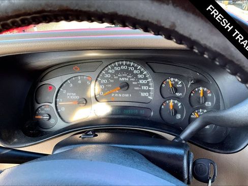 Used 2006 Chevrolet Silverado 2500 W/T w/ Skid Plate Package AWD/4WD image 14