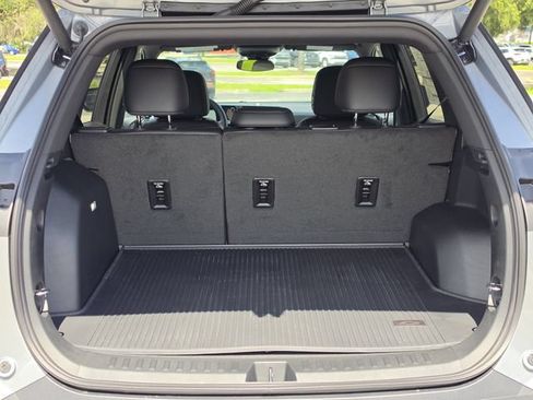 New 2027 Chevrolet Equinox LT w/ Convenience Package II FWD image 11