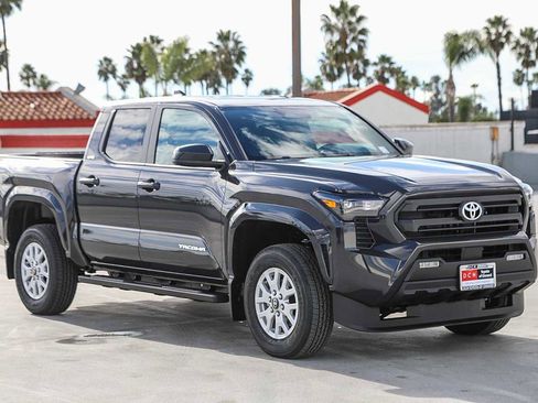 New 2026 Toyota Tacoma SR5 image 4