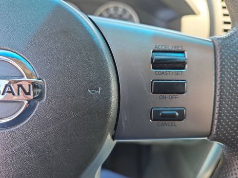 Used 2006 Nissan Pathfinder SE RWD image 8