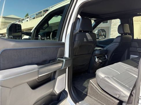 Used 2025 Ford F350 Platinum AWD/4WD image 25