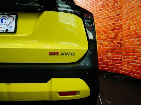 Used 2025 Nissan Kicks SR w/ Illumination Package AWD/4WD image 74