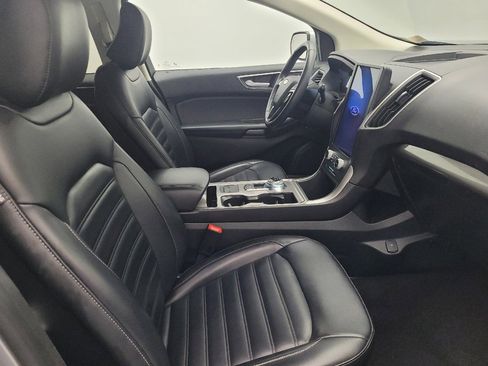 Used 2024 Ford Edge SEL image 21
