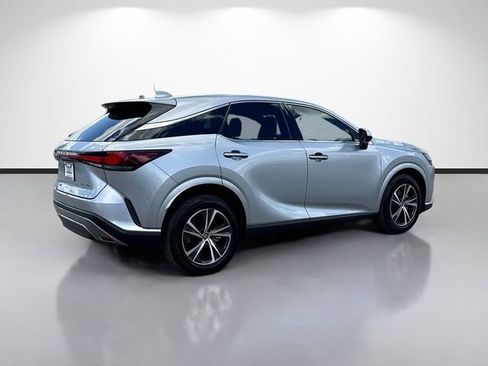 Used 2024 Lexus RX 350 FWD w/ Technology Package image 3