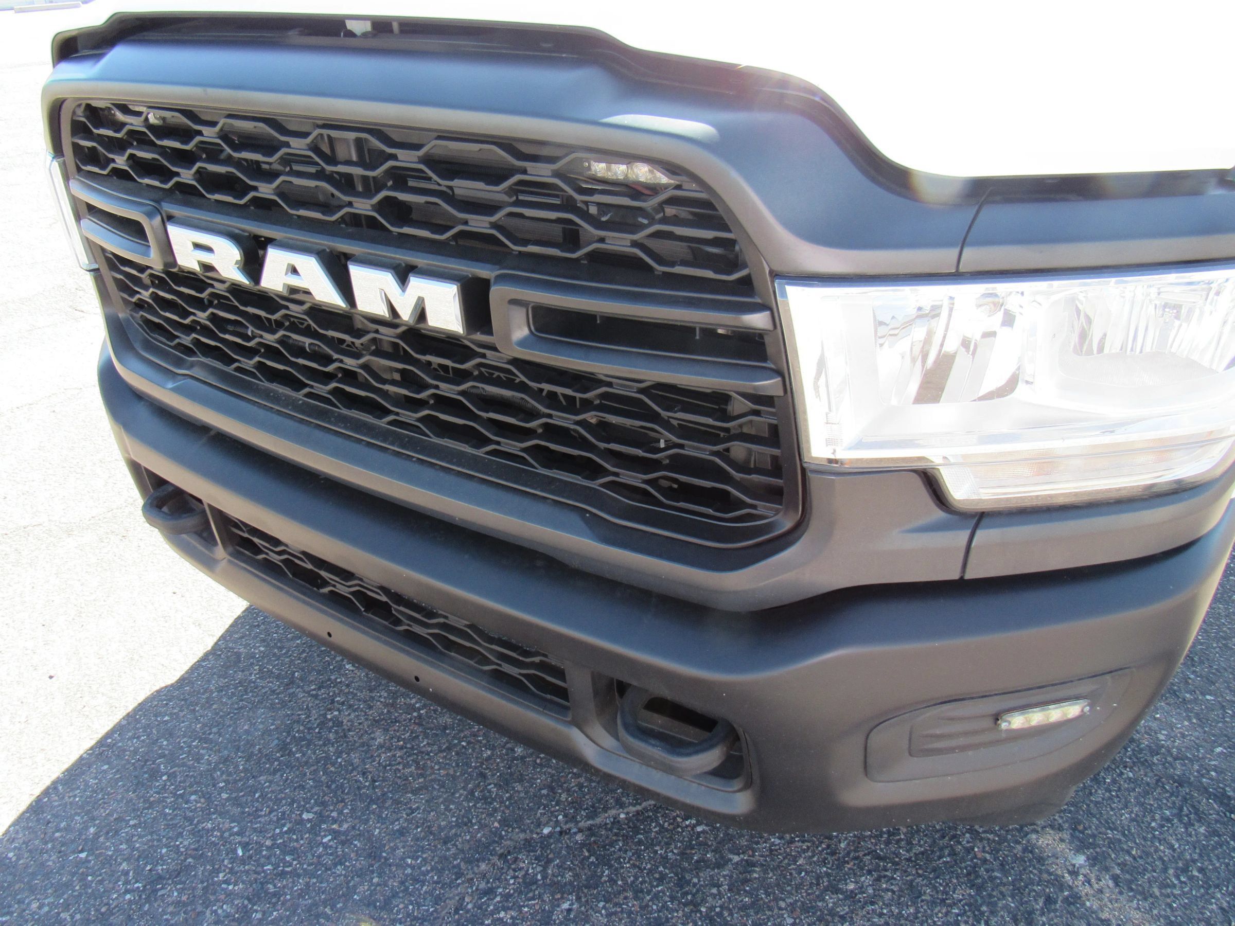 Used 2022 RAM 3500 Tradesman AWD/4WD image 24