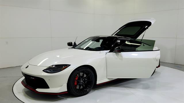 New 2027 Nissan Z NISMO RWD image 28