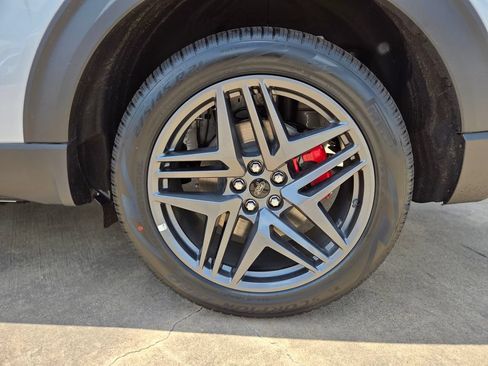 New 2026 Ford Explorer ST-Line w/ ST-Line Street Pack RWD image 35