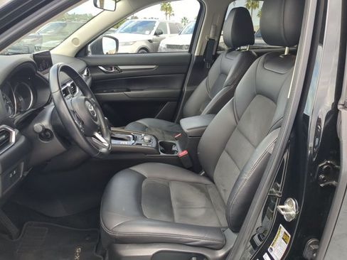 Used 2020 MAZDA CX-5 Touring FWD image 13