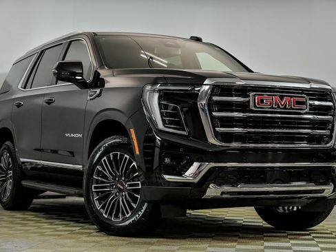 New 2026 GMC Yukon Elevation image 1