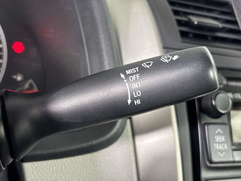 Used 2012 Toyota Corolla L FWD image 23