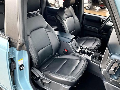 Used 2022 Ford Bronco Outer Banks w/ Sasquatch Package image 8