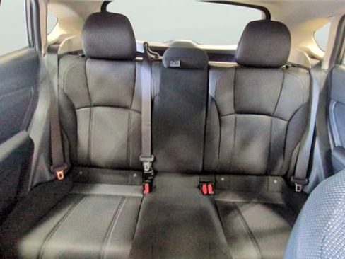 Used 2018 Subaru Impreza 2.0i Premium w/ Eyesight & BSD & Rcta AWD/4WD image 17