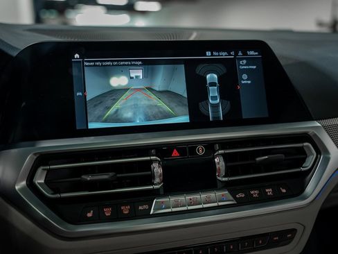 Used 2023 BMW 440i xDrive Coupe w/ Premium Package image 48