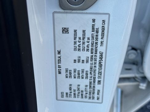 Used 2023 Tesla Model 3 Standard Range RWD image 23