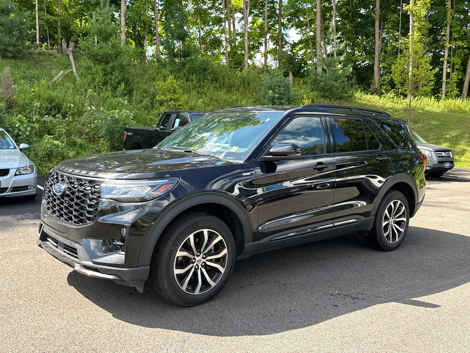 Used 2026 Ford Explorer ST-Line AWD/4WD image 3