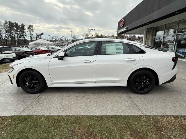 New 2026 Kia K5 LXS FWD image 17