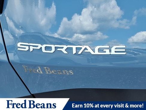 New 2026 Kia Sportage EX image 17