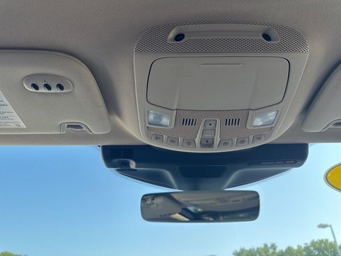 Used 2022 Lincoln Nautilus Reserve w/ Equipment Group 201A image 22