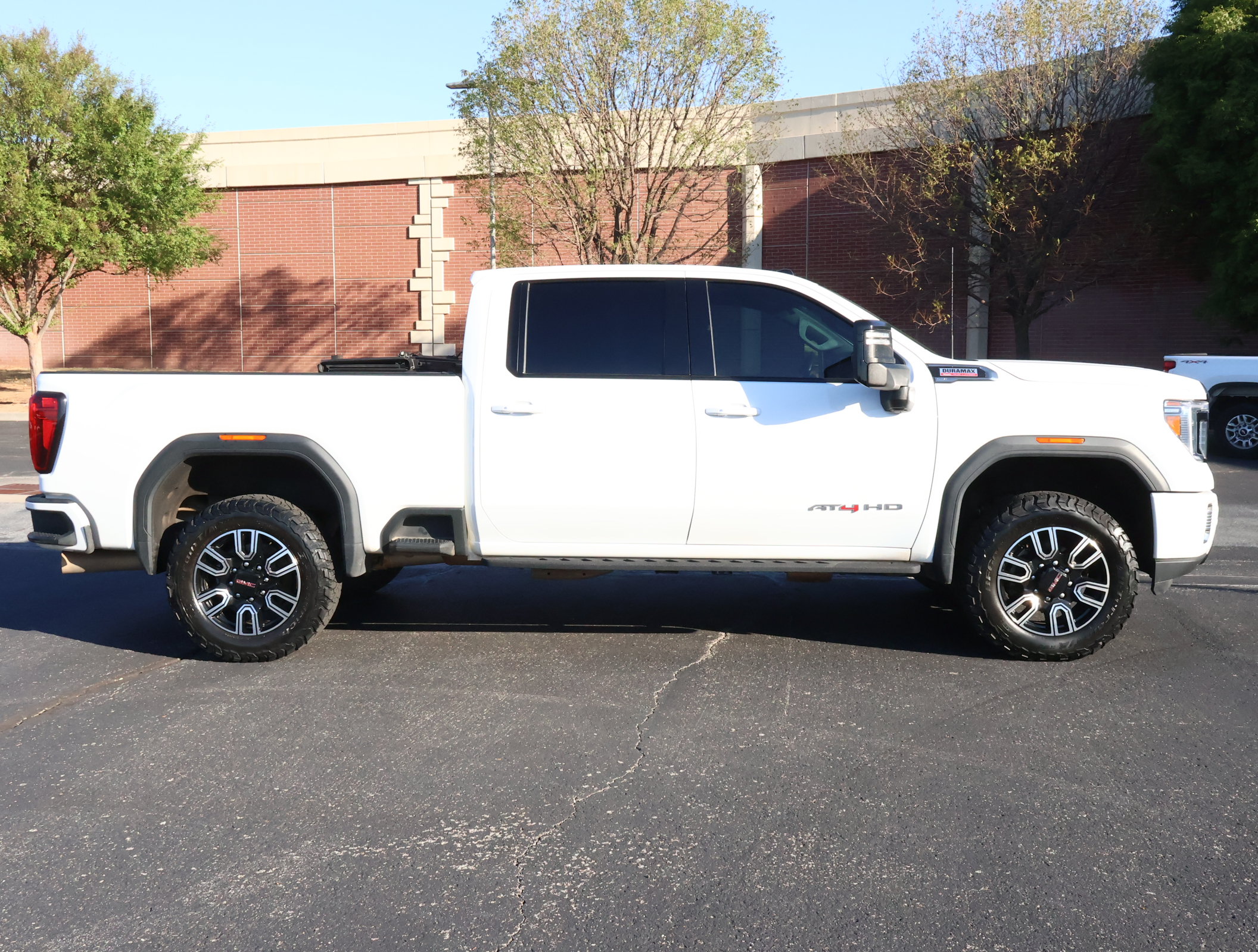 Used 2023 GMC Sierra 2500 AT4 w/ AT4 Preferred Package AWD/4WD image 40