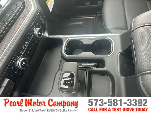 Used 2026 GMC Sierra 1500 SLT w/ SLT Premium Package AWD/4WD image 20