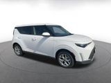 Used 2024 Kia Soul LX w/ Option Group 015 image 2