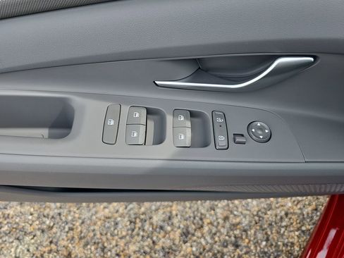 New 2026 Hyundai Elantra Sport FWD image 29