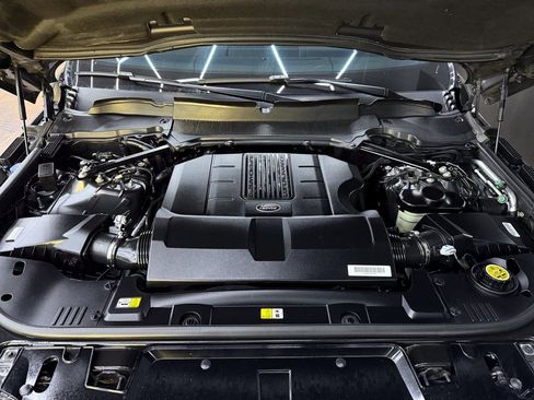 Used 2021 Land Rover Range Rover Sport Autobiography image 29