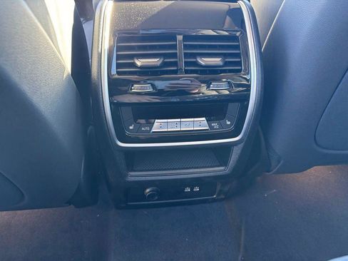 New 2026 BMW X7 xDrive40i AWD/4WD image 14