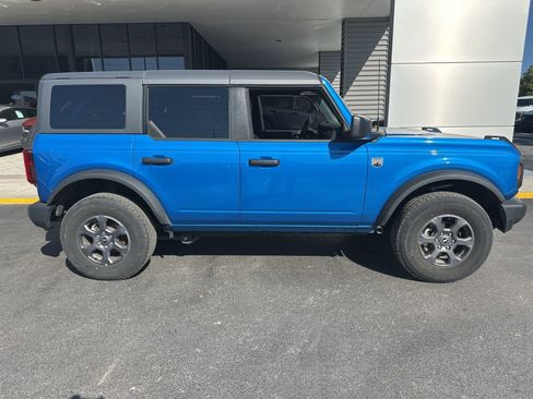 Used 2025 Ford Bronco Big Bend image 3