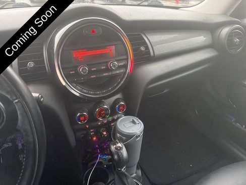 Used 2016 MINI Cooper 2-Door Hardtop image 14