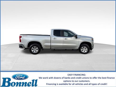 Used 2020 Chevrolet Silverado 1500 LT w/ Convenience Package image 4