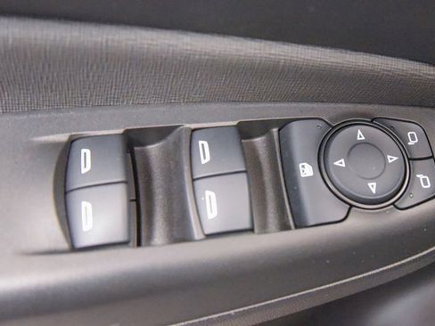 Used 2024 Buick Envista Avenir image 17