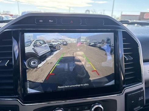 Used 2022 Ford F350 Lariat w/ Black Appearance Package image 28