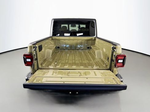 New 2026 Jeep Gladiator Sport image 23