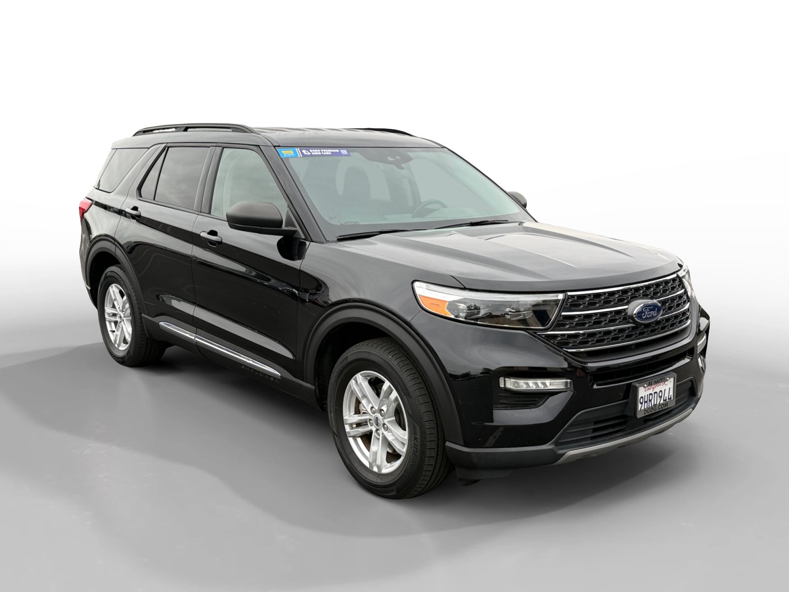 Used 2023 Ford Explorer XLT w/ Equipment Group 202A AWD/4WD image 7