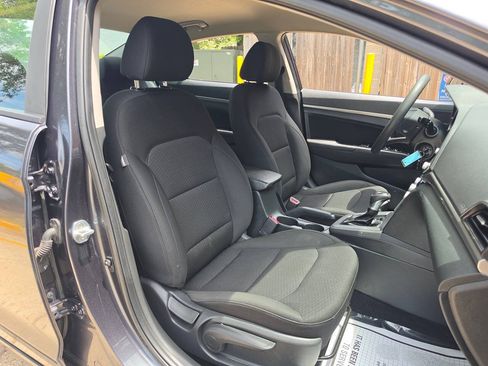 Used 2020 Hyundai Elantra SEL w/ Cargo Package (C1) FWD image 10