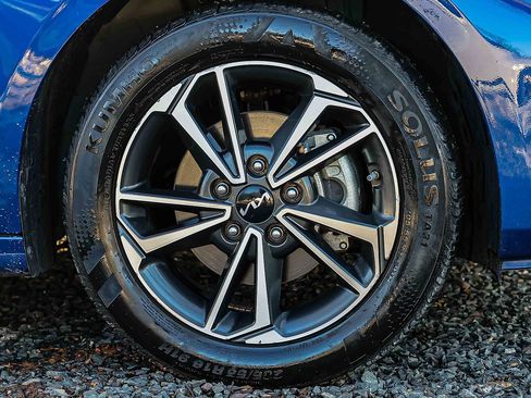 Certified 2023 Kia Forte LXS w/ LXS Technology Package image 26