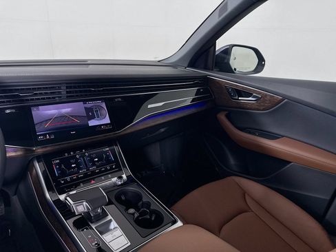 Certified 2026 Audi Q8 Premium Plus w/ Premium Plus Package AWD/4WD image 24