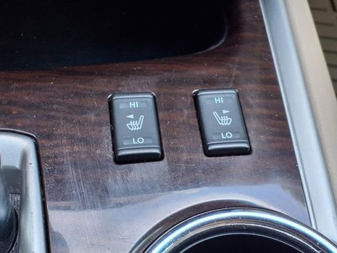 Used 2013 Nissan Pathfinder SL w/ SL Premium Pkg image 18