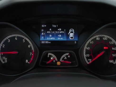 Used 2017 Ford Focus ST image 16