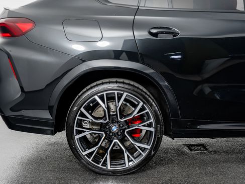 Used 2025 BMW X6 M Competition image 8