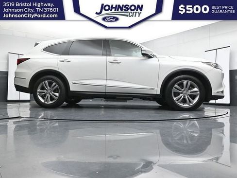 Used 2023 Acura MDX SH-AWD image 28