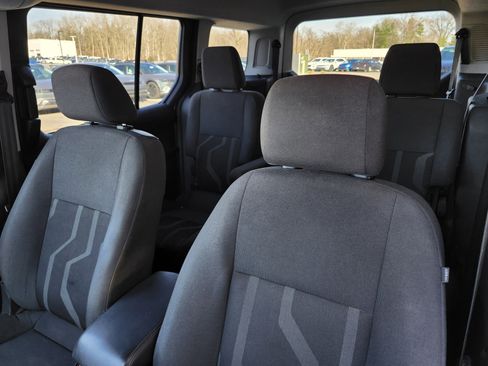 Used 2016 Ford Transit Connect XLT image 17